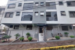 Apartamento com 74m², 2 dormitórios, 1 vaga, no bairro Centro em Caxias do Sul para Alugar