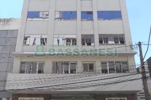 Sala com 261m², no bairro Centro em Caxias do Sul para Comprar