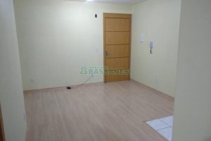 Apartamento com 60m², 2 dormitórios, 1 vaga, no bairro Nossa Senhora das Graças em Caxias do Sul para Alugar