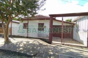 Casa com 110m², 3 dormitórios, no bairro Cruzeiro em Caxias do Sul para Comprar