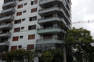 Apartamento com 228m², 4 dormitórios, 2 vagas, no bairro Centro em Caxias do Sul para Comprar