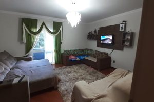 Apartamento com 101m², 3 dormitórios, 1 vaga, no bairro São Pelegrino em Caxias do Sul para Comprar