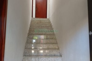 Casa com 200m², 3 dormitórios, 1 vaga, no bairro Pio X em Caxias do Sul para Comprar