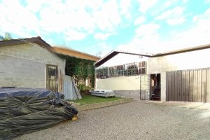 Casa com 99m², 2 dormitórios, 2 vagas, no bairro Cidade Nova em Caxias do Sul para Comprar