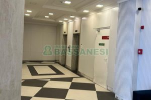 Sala com 455m², 8 vagas, no bairro Sanvitto em Caxias do Sul para Alugar