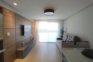 Apto Mobiliado com 54m², 1 dormitório, 2 vagas, no bairro Centro em Caxias do Sul para Alugar