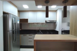 Apto Mobiliado com 54m², 1 dormitório, 2 vagas, no bairro Centro em Caxias do Sul para Alugar