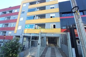 Apartamento com 52m², 2 dormitórios, 1 vaga, no bairro Charqueadas em Caxias do Sul para Alugar