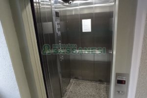 Apartamento com 52m², 2 dormitórios, 1 vaga, no bairro Charqueadas em Caxias do Sul para Alugar