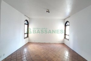 Apartamento com 113m², 3 dormitórios, 1 vaga, no bairro Centro em Caxias do Sul para Comprar