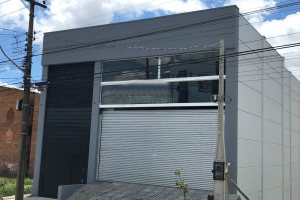 Pavilhão com 1200m², no bairro São Pelegrino em Caxias do Sul para Alugar