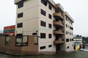 Apartamento com 130m², 3 dormitórios, 2 vagas, no bairro Cruzeiro em Caxias do Sul para Comprar