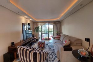 Apartamento com 118m², 2 dormitórios, 2 vagas, no bairro Madureira em Caxias do Sul para Comprar