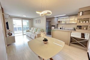 Apto Mobiliado com 85m², 2 dormitórios, 2 vagas, no bairro Panazzolo em Caxias do Sul para Alugar