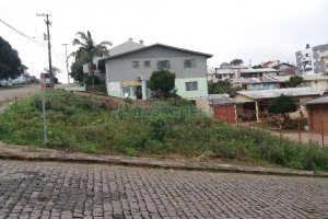 Terreno, no bairro Colina Sorriso em Caxias do Sul para Comprar