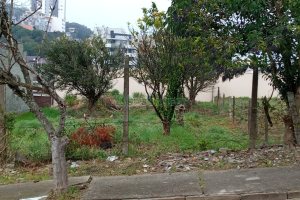 Terreno com 387m², no bairro Panazzolo em Caxias do Sul para Comprar