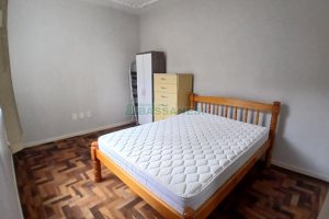 Apto Mobiliado com 40m², 1 dormitório, no bairro São Pelegrino em Caxias do Sul para Comprar