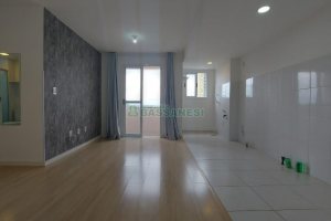 Apartamento com 53m², 2 dormitórios, 1 vaga, no bairro Santa Lúcia em Caxias do Sul para Alugar