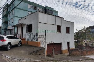 Casa com 100m², 3 dormitórios, no bairro Sagrada Família em Caxias do Sul para Comprar