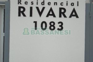 Apartamento com 56m², 2 dormitórios, 1 vaga, no bairro Desvio Rizzo em Caxias do Sul para Comprar