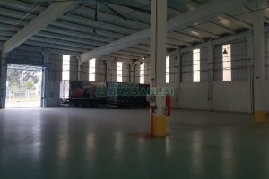 Pavilhão com 2000m², no bairro Cinqüentenário em Caxias do Sul para Alugar