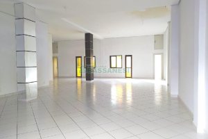 Loja com 160m², no bairro Centro em Caxias do Sul para Alugar