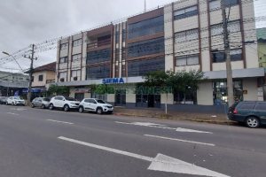 Apartamento, 3 dormitórios, 2 vagas, no bairro São José em Caxias do Sul para Alugar