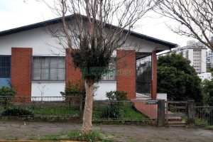 Casa, no bairro Pio X em Caxias do Sul para Comprar