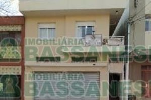 Loja com 150m², no bairro Rio Branco em Caxias do Sul para Alugar