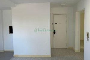 Apartamento com 82m², 2 dormitórios, 2 vagas, no bairro Desvio Rizzo em Caxias do Sul para Comprar