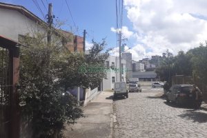 Casa com 200m², 2 dormitórios, no bairro Santa Catarina em Caxias do Sul para Comprar