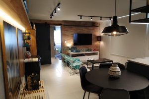 Apartamento com 47m², 1 dormitório, 2 vagas, no bairro Centro em Caxias do Sul para Alugar
