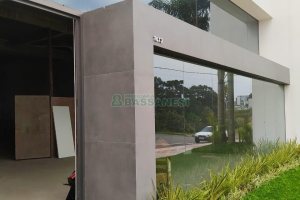 Loja com 533m², no bairro Sanvitto em Caxias do Sul para Alugar