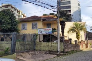 Terreno, no bairro Panazzolo em Caxias do Sul para Comprar