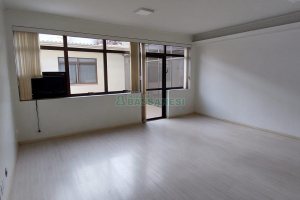 Sala com 55m², 1 vaga, no bairro Centro em Caxias do Sul para Alugar