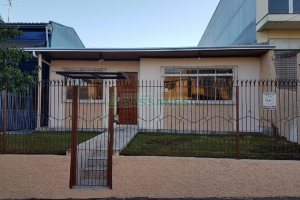 Casa Comercial com 60m², no bairro Kayser em Caxias do Sul para Alugar
