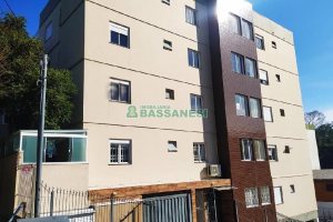 Apartamento com 56m², 2 dormitórios, 1 vaga, no bairro São Caetano em Caxias do Sul para Comprar