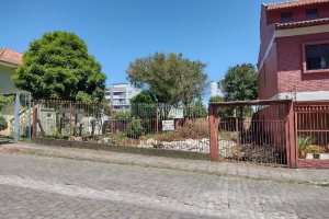 Terreno, no bairro Panazzolo em Caxias do Sul para Comprar