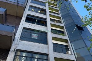 Sala com 96m², 1 vaga, no bairro Centro em Caxias do Sul para Comprar