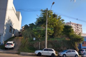 Terreno, no bairro Sagrada Família em Caxias do Sul para Comprar