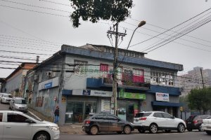 Pavilhão com 1000m², no bairro Centro em Caxias do Sul para Comprar