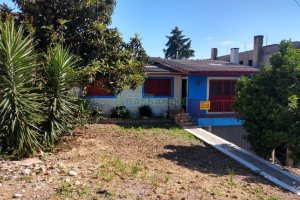 Casa com 236m², 3 dormitórios, 1 vaga, no bairro Santa Corona em Caxias do Sul para Comprar