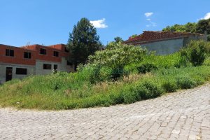 Terreno, no bairro Nossa Senhora das Graças em Caxias do Sul para Comprar