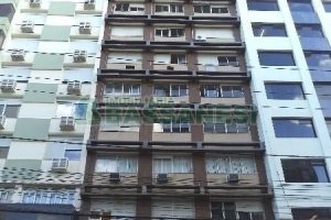 Sala com 18m², no bairro Centro em Caxias do Sul para Alugar ou Comprar