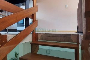 Sobrado com 85m², 2 dormitórios, 2 vagas, no bairro Salgado Filho em Caxias do Sul para Comprar