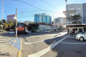 Casa Comercial com 200m², no bairro Centro em Caxias do Sul para Alugar