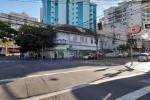 Casa Comercial com 200m², no bairro Centro em Caxias do Sul para Alugar