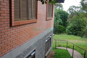 Chácara com 200m², 3 dormitórios, 1 vaga, no bairro Ana Rech em Caxias do Sul para Comprar