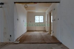 Apartamento com 115m², 2 dormitórios, 1 vaga, no bairro Madureira em Caxias do Sul para Comprar