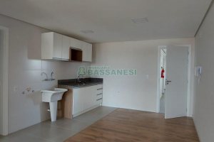 Apartamento com 48m², 1 dormitório, 1 vaga, no bairro Centro em Caxias do Sul para Alugar